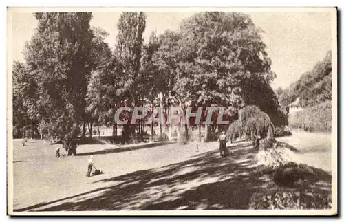 Cartes postales Paris Ecole d&#39horticulture des PRessoirs du Roy fondation Congnacq Jay Entretien des pelouses