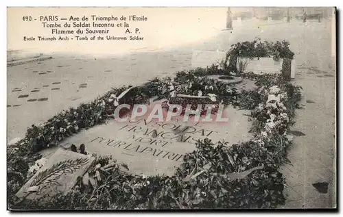 Cartes postales Paris Arc triomphe de l&#39etoile Tombe du soldat inconnu et la flamme du souvenir