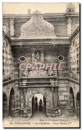 Toulouse Cartes postales Le Capitole Cour Henri IV