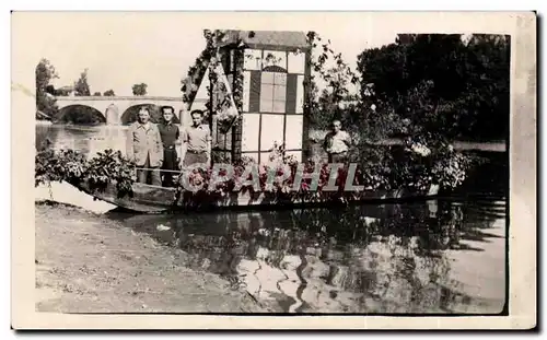 Photo barque fleurie