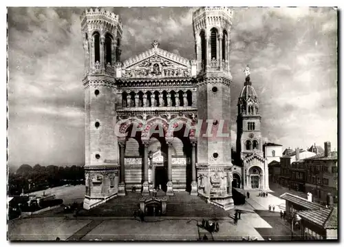 Cartes postales Lyon Basilique Notre DAme de Fourviere La facade