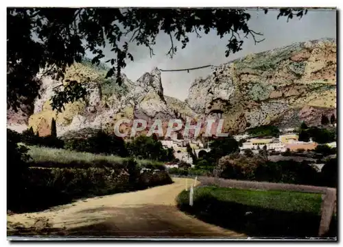 Cartes postales moderne Excursion du gorges du Verdon Moustiers Sainte Marie