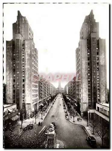 Cartes postales moderne Villeurbanne Les tours da le caite des Gratte ciel