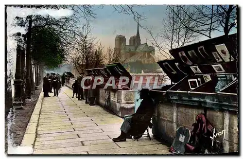 Paris Cartes postales Bouquiniste du quai de la Tournelle