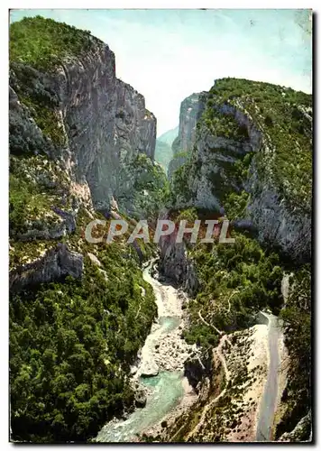 Cartes postales moderne Gorges du Verdon Les gorges vues du point sublime