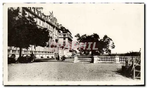 Cartes postales moderne Pau Boulevard des Pyrenees