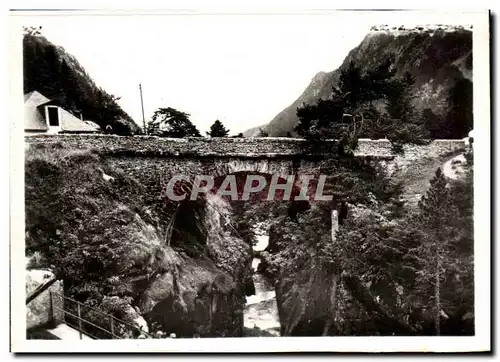 Cartes postales moderne Cauterets Le pont d&#39Espagne