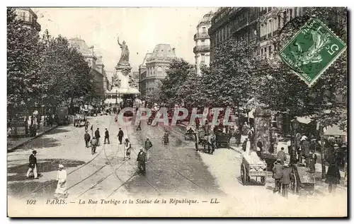 Cartes postales Paris La rue Turbigo et la statue de la Republique