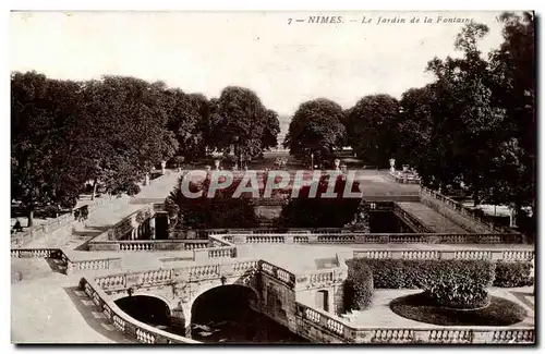 Nimes Cartes postales Le jardin de la terrasse