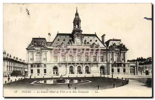 Tours Cartes postales Hotel de ville et la rue nationale