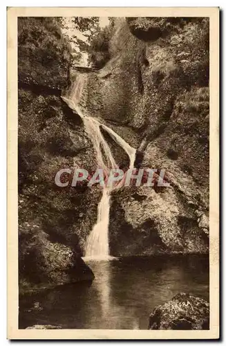 Cartes postales Vic sur cEre Cascade de la Couche