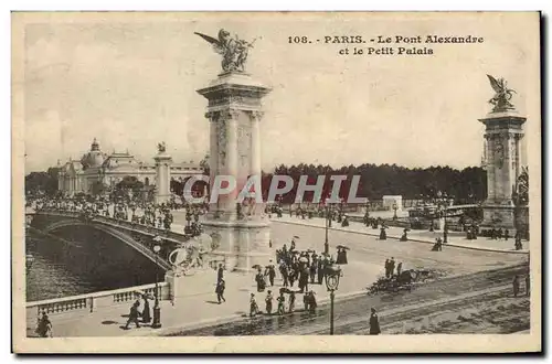 Cartes postales Paris Le pont Alexandre et le petit palais