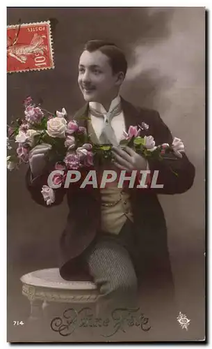 Fantaisie - Homme - man with flowers Ansichtskarte AK