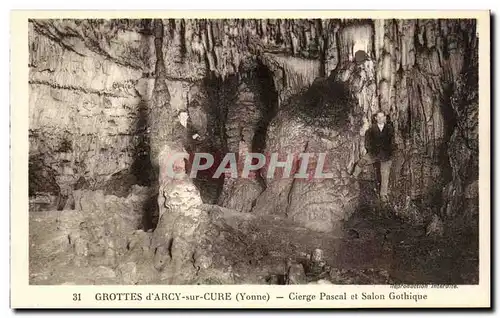 Cartes postales Grottes d'Arcy sur Cure Cierge Pascal et salon gothique