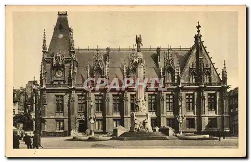 Rouen Ansichtskarte AK Palais de justice Monument de la victoire Place du Marechal Foch