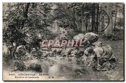 Vincennes Ansichtskarte AK Le bois riviere et cascade (animee)