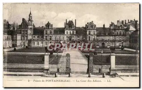 Ansichtskarte AK Palais de Fontainebleau La cour des adieux