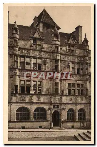 Cartes postales Paray le Monial Hotel de ville construit au 16eme