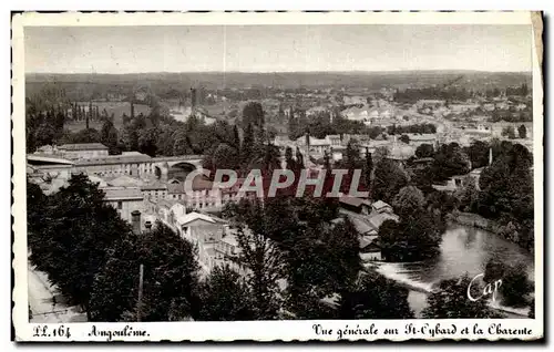 Ansichtskarte AK Angouleme Vue generale sur St Cybard et la Charente