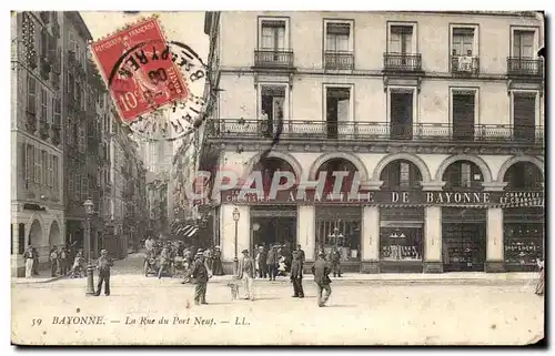 Bayonne Cartes postales La rue du pont neuf