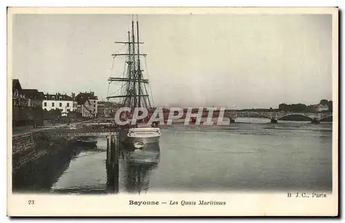 Bayonne Cartes postales Les quais maritimes