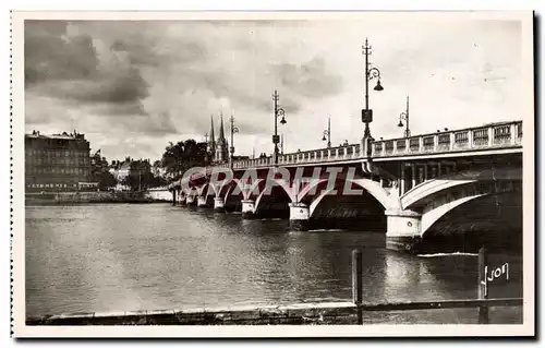 Cartes postales moderne Bayonne L&#39adour et le pont St Esprit