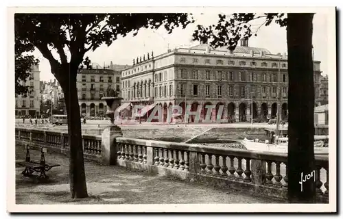 Bayonne Cartes postales Hotel de ville et theatre