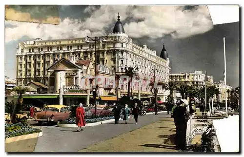 Cartes postales moderne Cannes la croisette et l&#39hotel Carlton