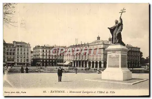 Cartes postales bayonne Monument Lavignerie et l&#39hotel de ville