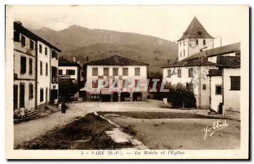 Cartes postales Sare La mairie et l&#39eglise