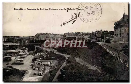 Cartes postales Biarritz Panorama du port des pecheurs et de la pace de l&#39Atalaye