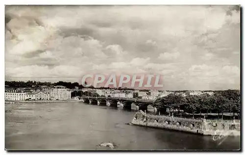 Cartes postales Bayonne l&#39Adour et le pont vers St Esprit