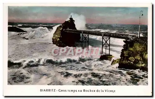 Ansichtskarte AK Biarritz Gros temps au rocher de la vierge