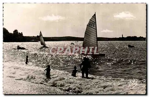 Cartes postales moderne St Jean de Luz Voiliers dans la baie hobbycat