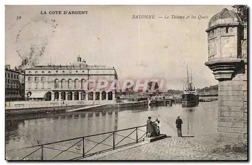 Cartes postales Bayonne Le theatre et les quais