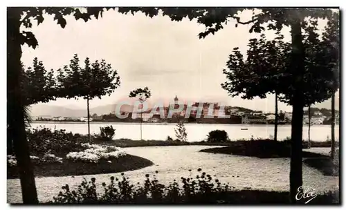 Cartes postales moderne Hendaye Fontarabie vue des jardins d&#39Hendaye