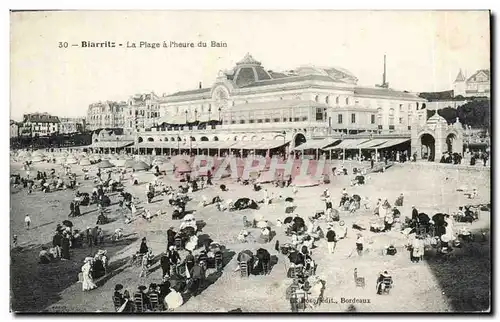 Cartes postales Biarritz La plage a l&#39heure du bain