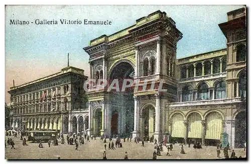 Cartes postales Italie Italia Milano Galleria Vittorio Emanuel