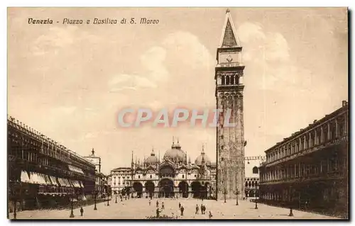 Ansichtskarte AK Italie Italia Venezia Piazza e basilica di S Marco