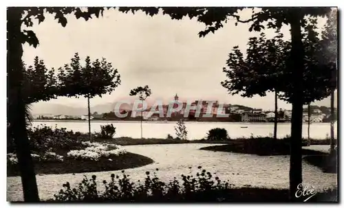 Ansichtskarte AK Hendaye Fontarabie vue des jardins d&#39Hendaye