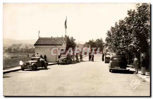 Cartes postales Hendaye Pont international Frontiere Franco espagnole au fond Irun