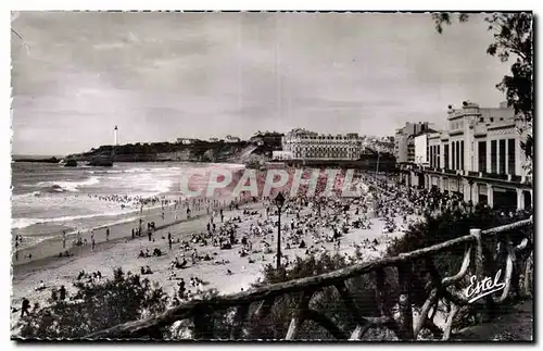 Cartes postales moderne Biarritz La grande plage et le casino municipal