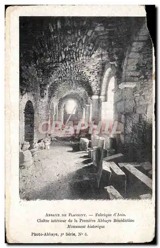 Cartes postales Abbaye de Flavigny Fabrique d&#39anis Cloitre interieur de la premiere abbaye benedictine