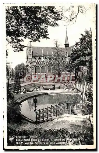 Cartes postales Bruxelles Eglise Notre Dame du Sablon et square du Petit Sablon