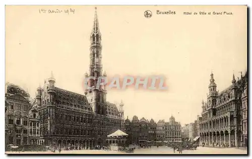 Cartes postales Bruxelles Hotel de ville et grand place