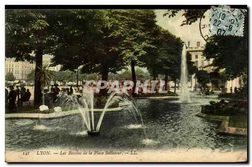 Ansichtskarte AK Lyon Les bassins de la Place Bellecour