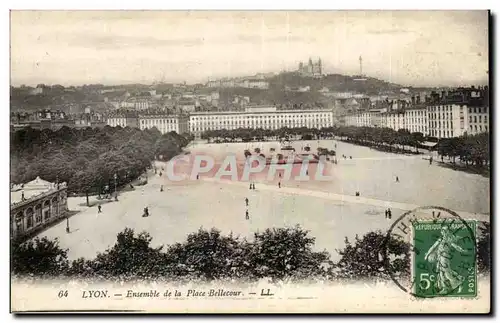 Ansichtskarte AK Lyon Ensemble de la place Bellecour