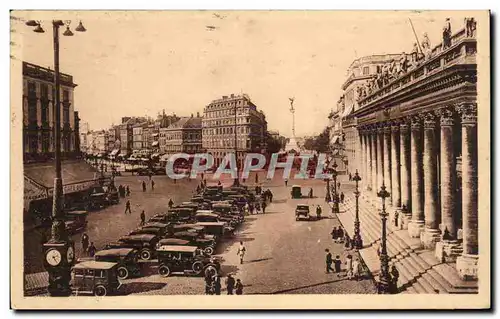 Cartes postales Bordeaux La place de la Comedie