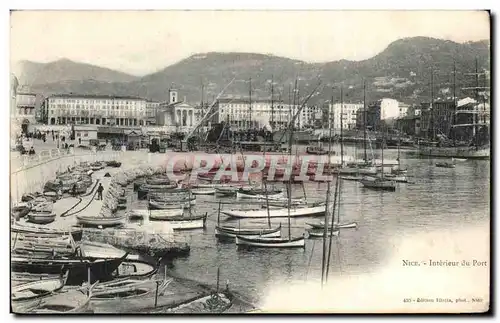 Nice Cartes postales Interieur du port