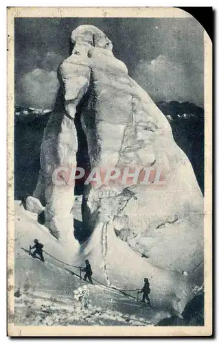 Cartes postales Pyramide de glace au Mont Blanc